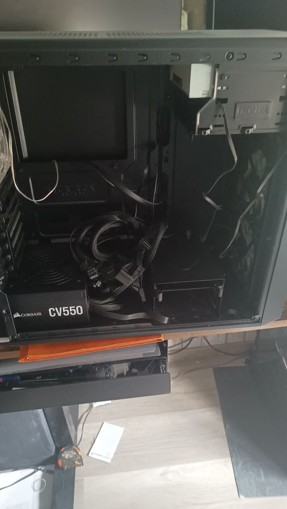 grande tour ATX vide Matériel informatique