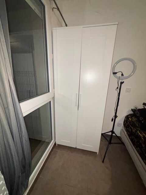 Armoire / penderie 60 Saint-Gilles (30)