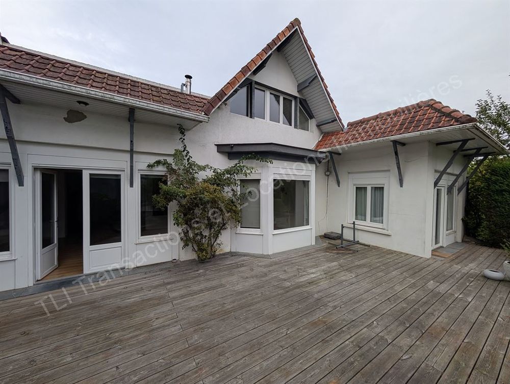 Vente Immeuble Immeuble local commercial et Appartement Teteghem coudekerque village