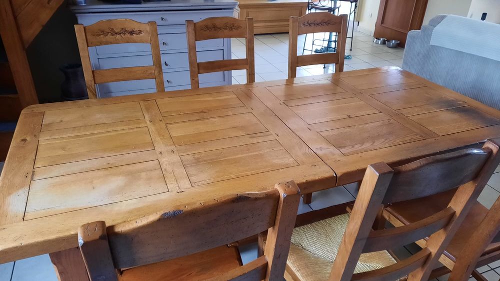 table et chaises (6) en chene massuf Meubles
