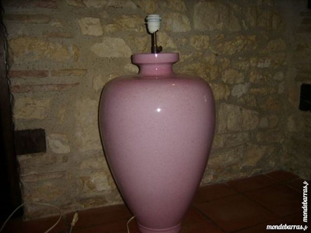 PIED DE LAMPE Décoration