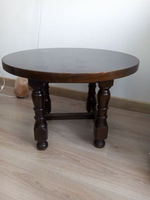 Table ronde basse en bois brut Montesquieu-Volvestre (31)