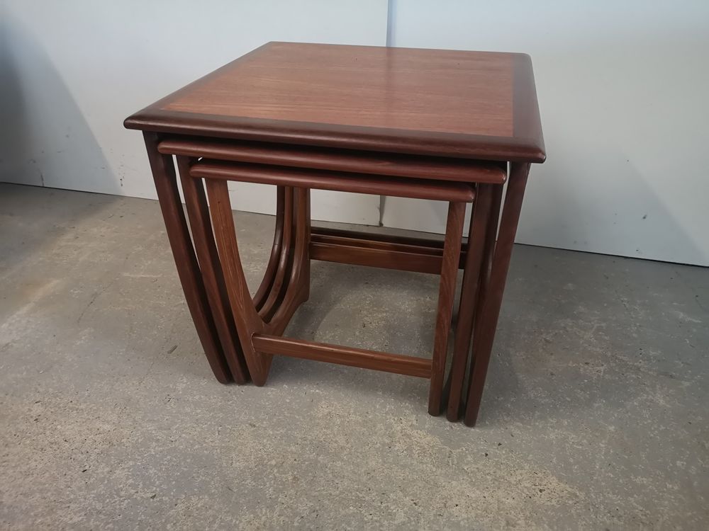 Tables gigognes G Plan Meubles