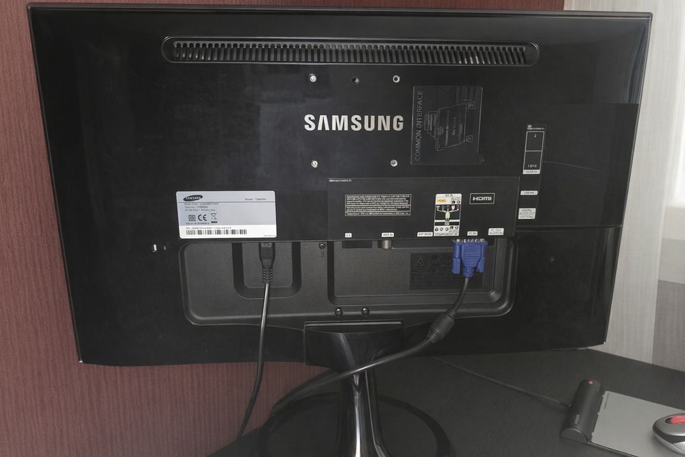 &Eacute;cran Samsung SyncMaster TA550 TV/Moniteur 24" HDMI Matériel informatique