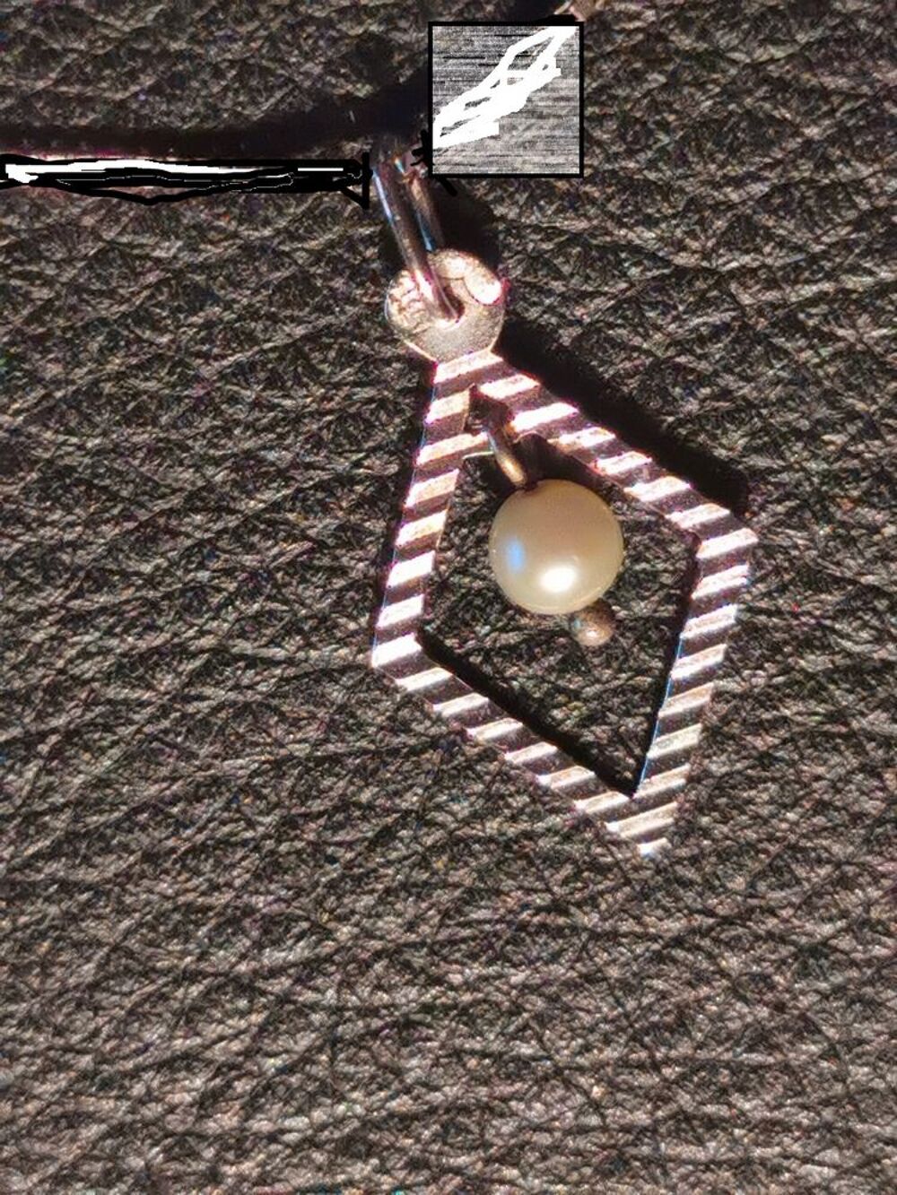 Pendentif or blanc 18 carats et perle Bijoux et montres