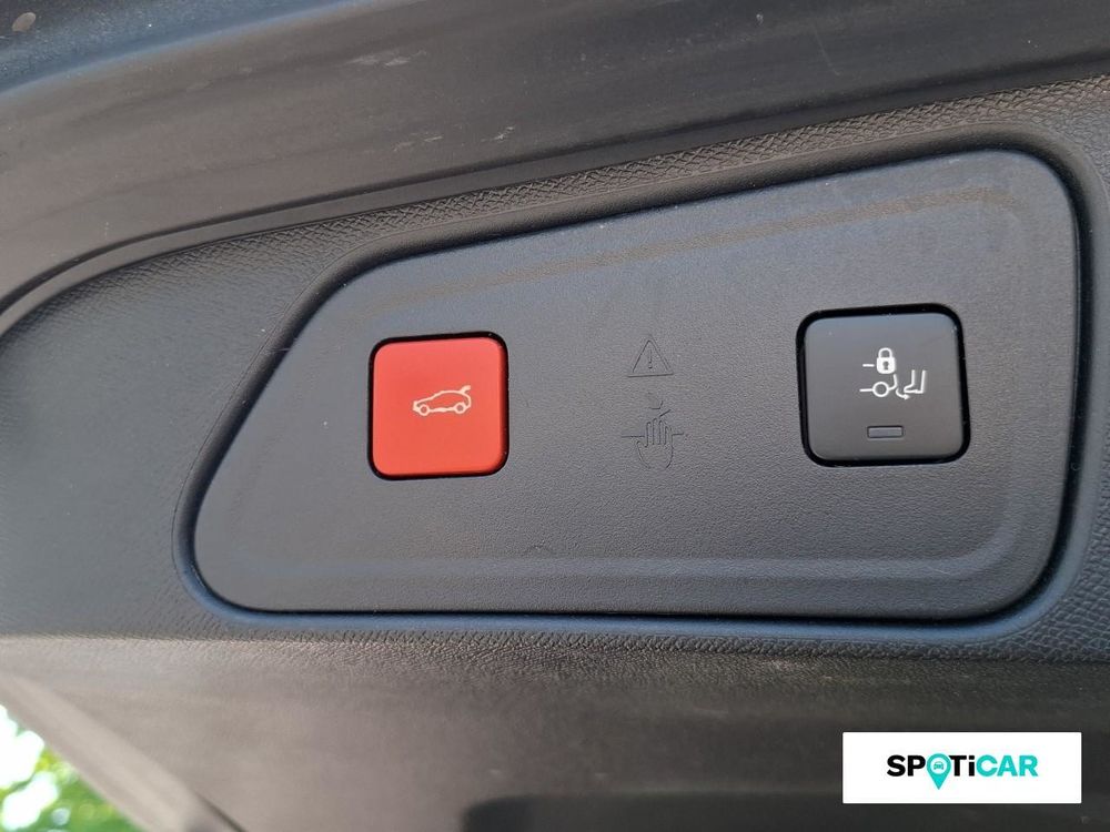 3008 Hybrid 225 e-EAT8 GT 2021 occasion 46200 Souillac