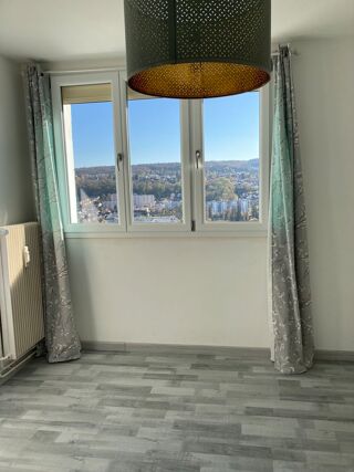  Appartement à louer 4 pièces 83 m² Besançon