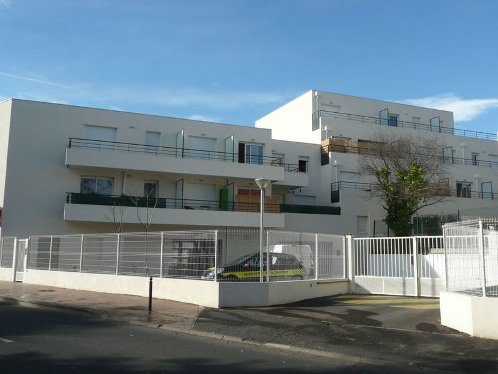 Location Appartement Etudiant(e) 2 pices terrasse parking Facults Paul Valry Sciences Montpellier