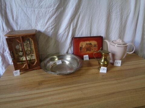 bibelots divers serie no  13 1 Villecomtal (12)