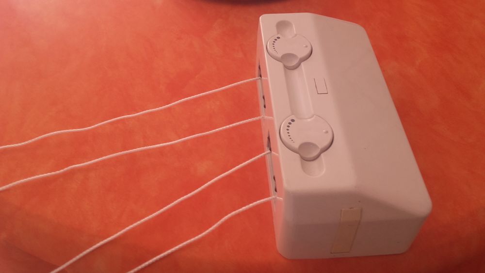 Bo&icirc;tier 4 files pour &eacute;tendre le linge . Bricolage