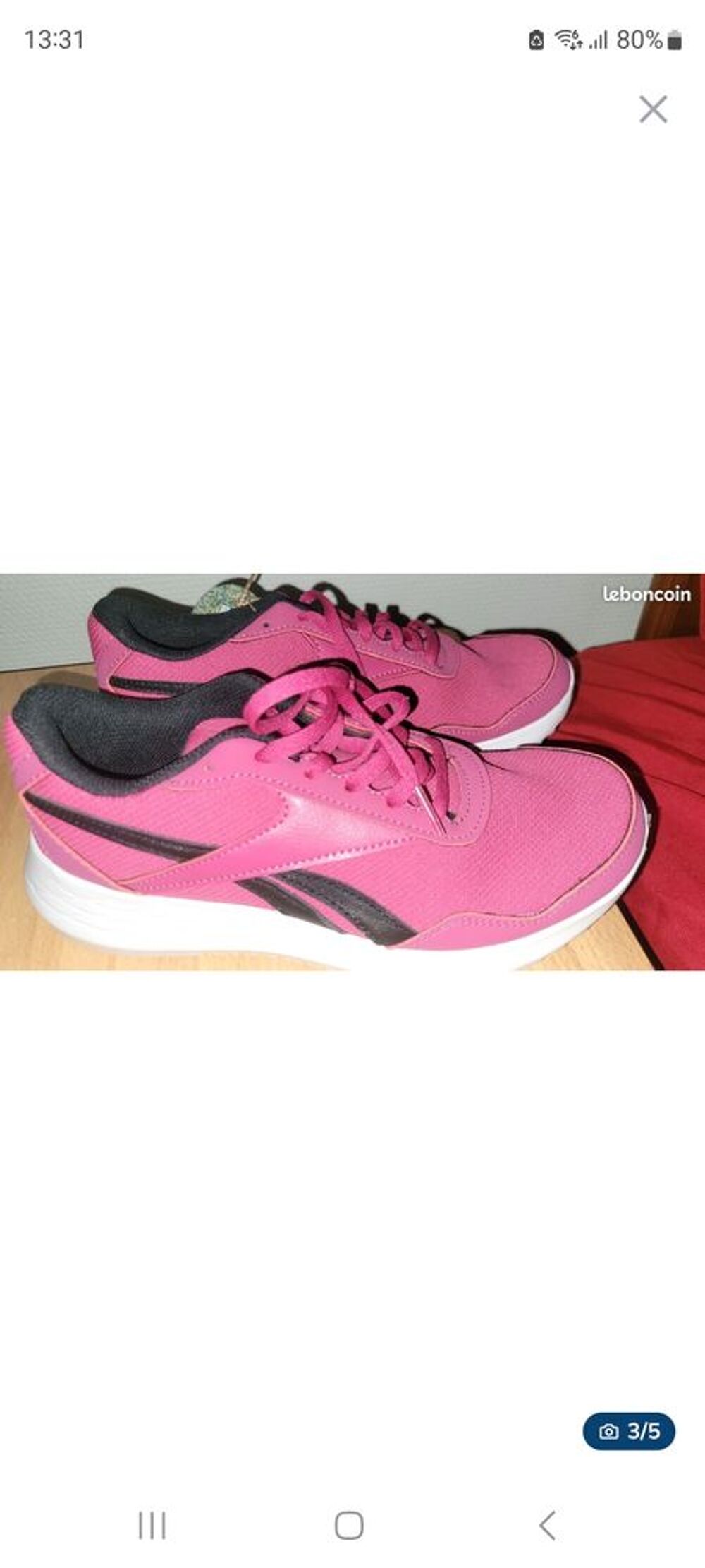 Bonjour je les baskettes rose Reebok de taille 36 neuve Chaussures