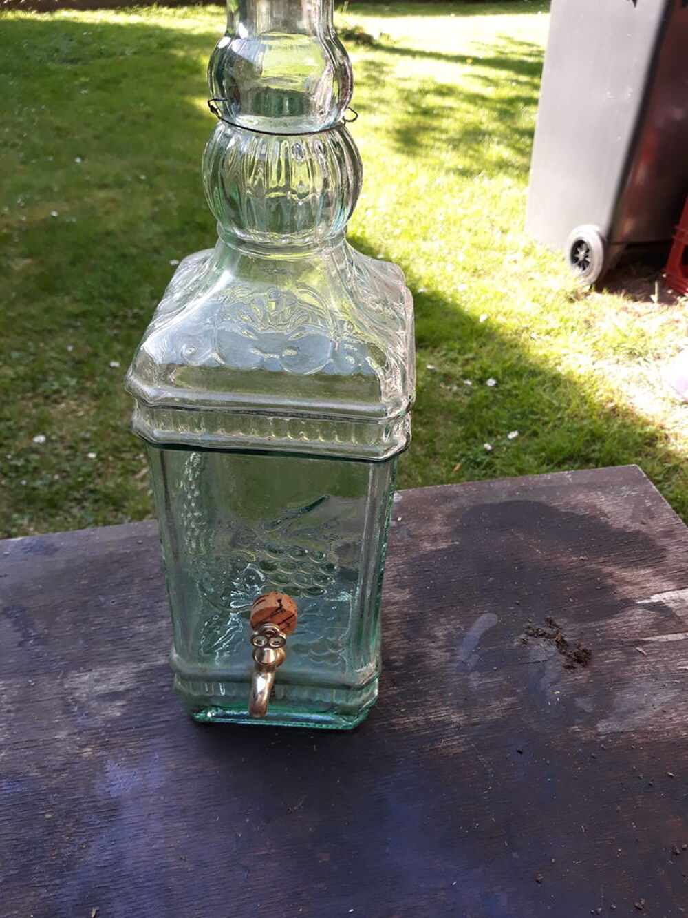 carafe verre avec robinet Décoration