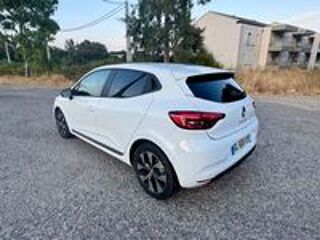 Clio V Clio Blue dCi 100 Evolution 2022 occasion 20200 Bastia