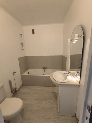  Appartement à louer 1 pièce 31 m²