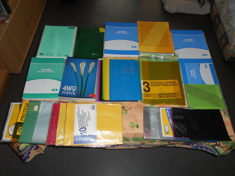 Lot de cahiers et prot�ges cahiers 90 Rennes (35)