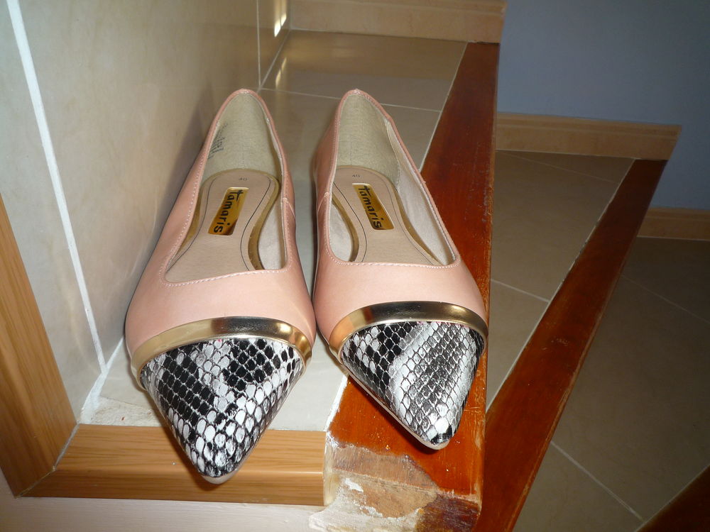 MAGNIFIQUES BALLERINES NEUVES TAMARIS T40 Chaussures