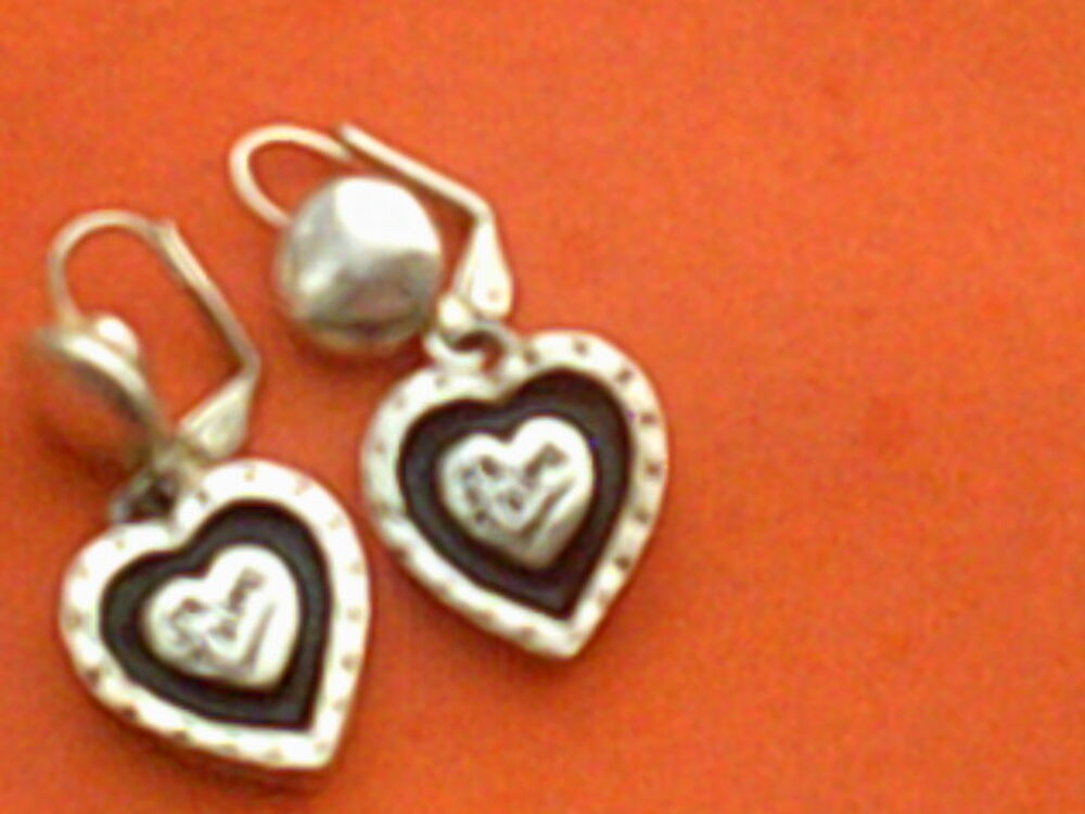 boucles d oreilles Bijoux et montres