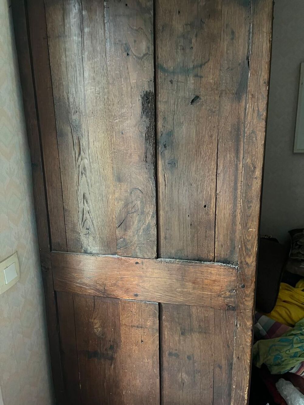Armoire en ch&ecirc;ne Meubles