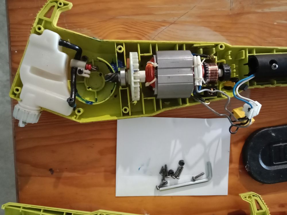 elagueuse ryobi pour un bon bricoleur Bricolage