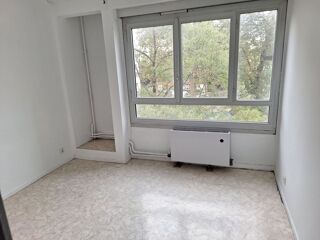 Appartement 3 pièces 76 m² · à Dammarie-les-Lys · 76 m² · 128 000 €