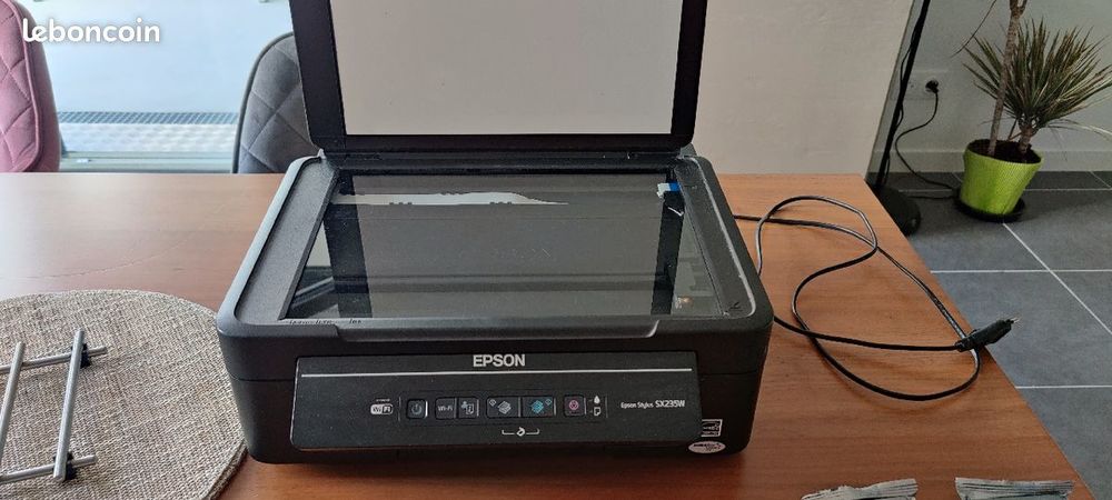 imprimante EPSON XP-245 Matériel informatique