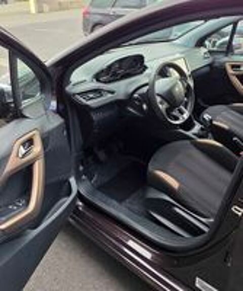 208 1.2 VTi 82ch BVM5 Style 2012 occasion 17000 La Rochelle
