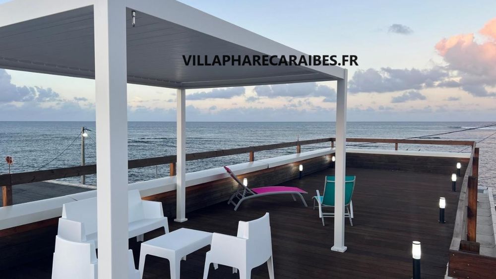 Location Appartement Penthouse T3 Meublé ?  Rooftop + Vue Mer ? Le Moule Le moule