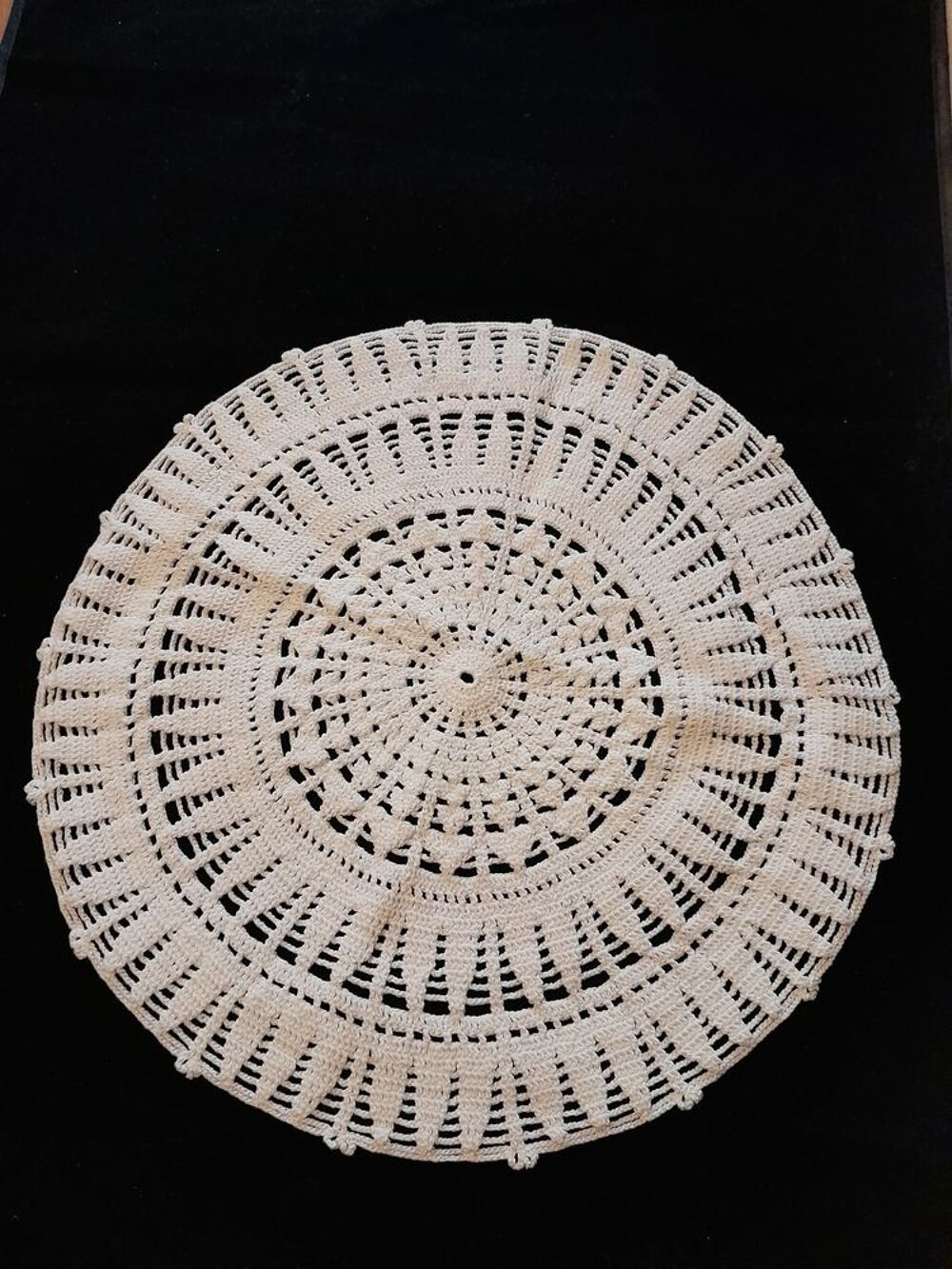 Rond en Dentelle au Crochet Décoration