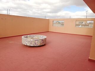  Maison à vendre 10 pièces 147 m² Oujda, maroc