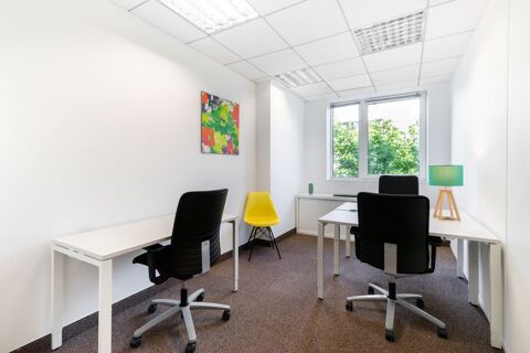 Bureau privé pour 2 personnes à Lyon Part Dieu Plaza 585 69003 Lyon