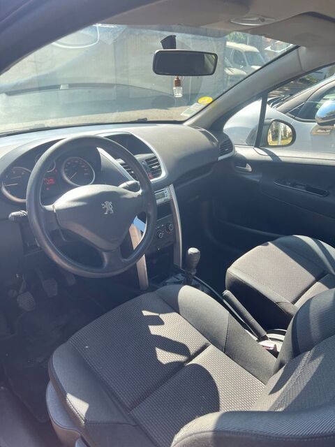 Peugeot 207 1.4 HDi 70ch BLUE LION Active