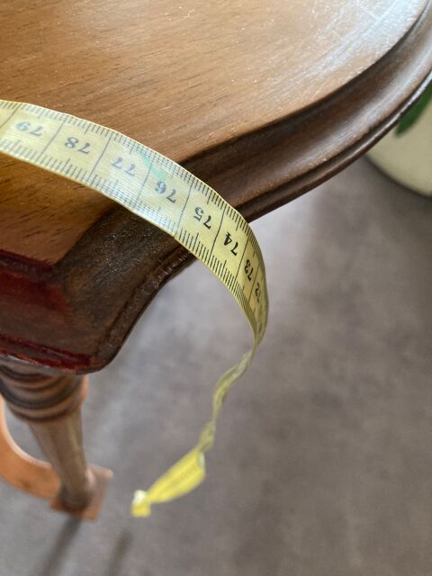 Table ancienne 250 Seyssinet-Pariset (38)