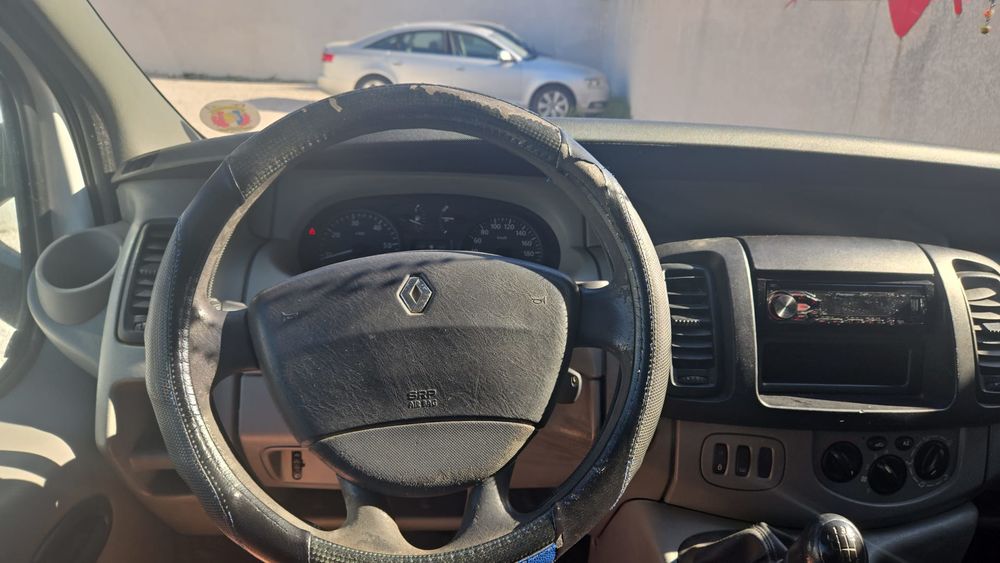 Trafic TRAFIC FGN L2H1 1200 KG 1.9 dCi 100 2002 occasion 34130 Mudaison