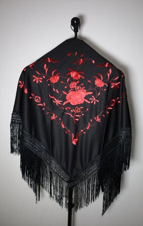 Ch�le Espagnol Multicouleur Noir Rouge 15 Marseille 1 (13)