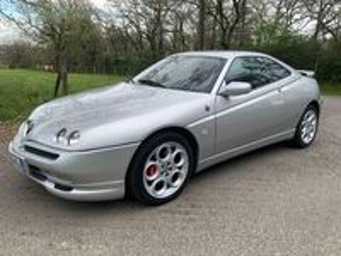 Annonce voiture Alfa Romeo GTV 12000 