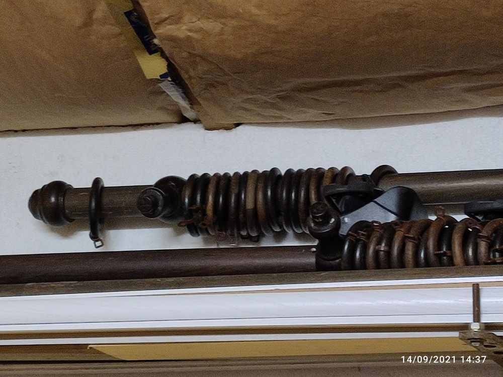 Ensemble Tringle, Anneaux et 2 paires de Rideaux Décoration