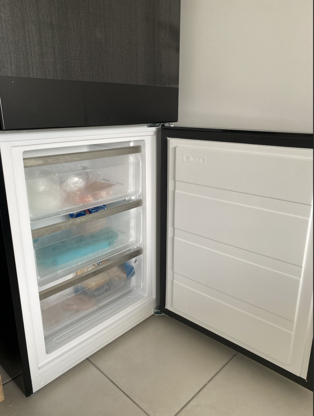 Frigo/Cong&eacute;lateur IKEA V&Auml;LG&Aring;NG Noir Electroménager