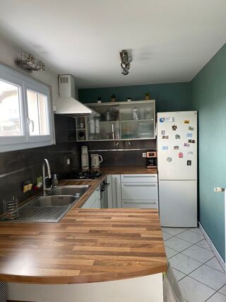  Appartement  vendre 4 pices 80 m