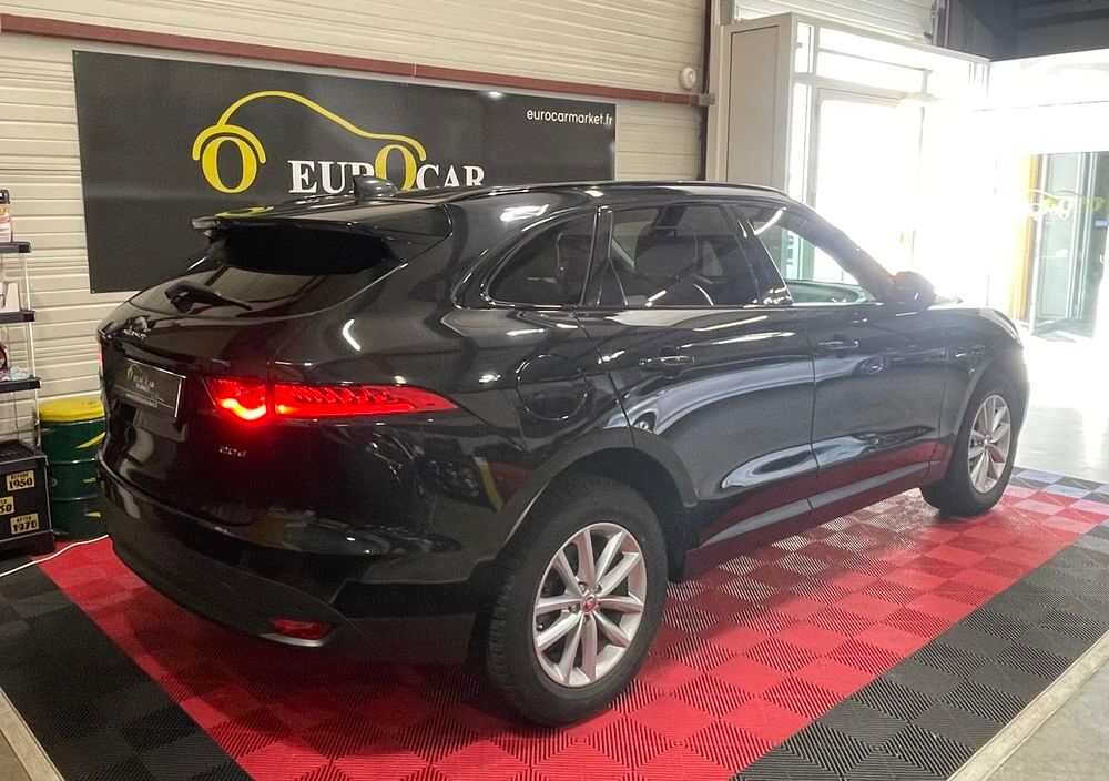 F-PACE F-Pace 2.0 D - 180 ch AWD BVA8 Prestige 2020 occasion 33700 M&eacute;rignac