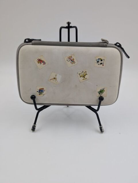 Accessoire Nintendo DSi et Lite Housse ou Pochette blanche 1 Vulbens (74)