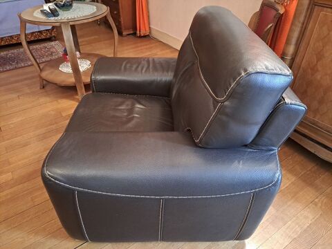 Fauteuil cuir 100 Le Perreux-sur-Marne (94)