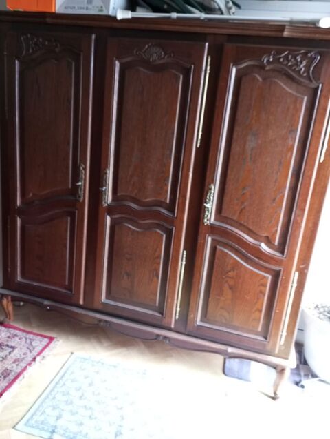 Armoire ancienne 0 Vasles (79)