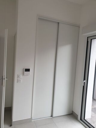  Appartement à louer 3 pièces 64 m²