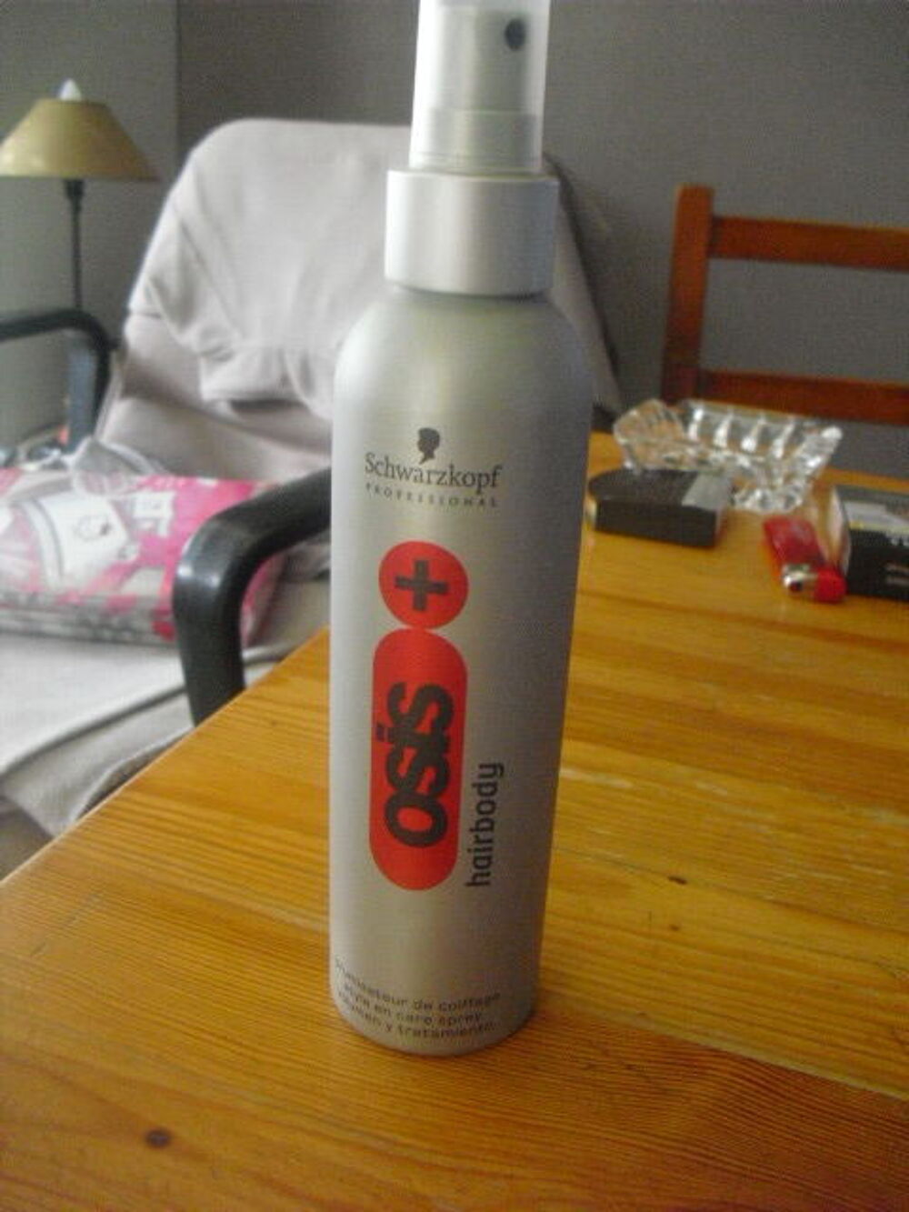 brumisateur de coiffage OSIS+ hairbody SCHWARZKOPF NEUF Vêtements