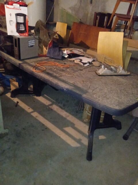 Grande table de jardin plus Six chaise Lamballe (22)