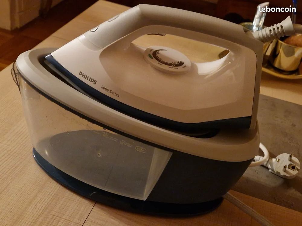 CENTRALE VAPEUR PHILIPS SERIE 2000
Electroménager
