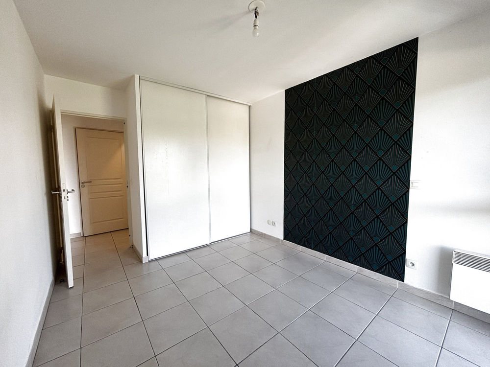 Location Appartement Appartement 2 pièces 45 m² à Marseille 8e Marseille 8