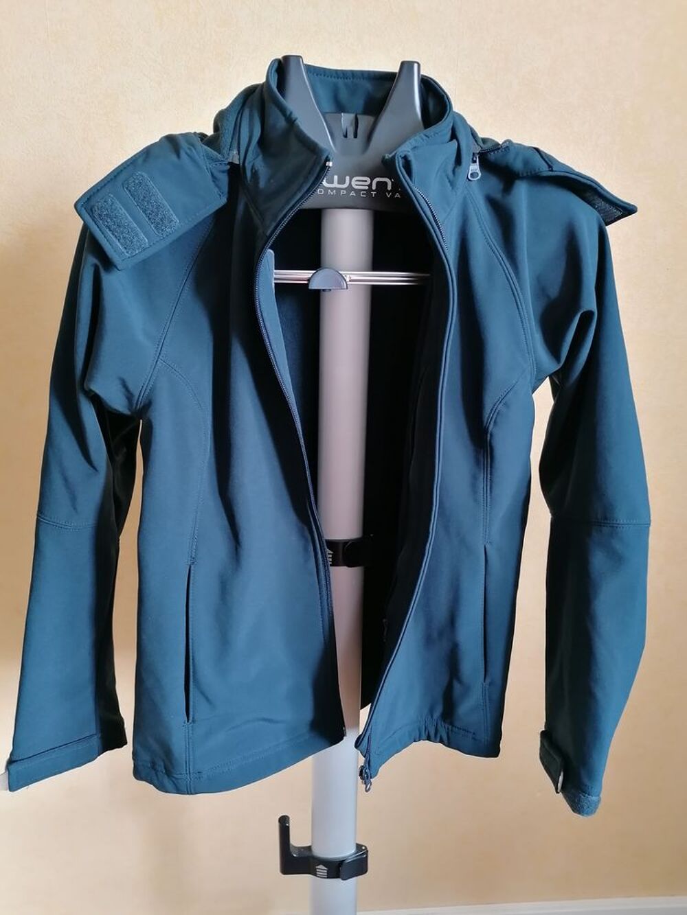 Veste B&amp;c bleu marine Vêtements