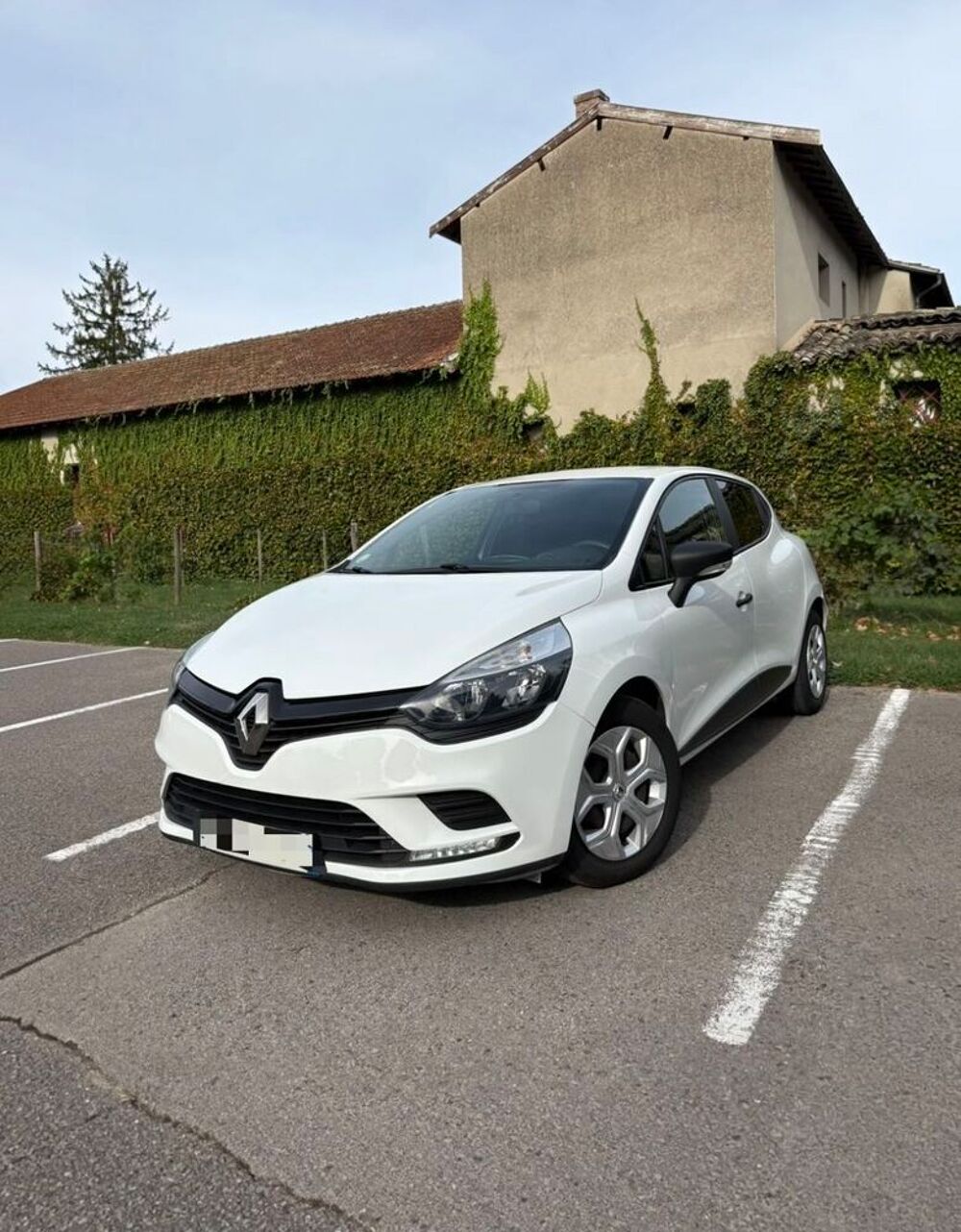 Clio IV Clio dCi 75 E6C Business 2018 occasion 01700 Saint-Maurice-de-Beynost