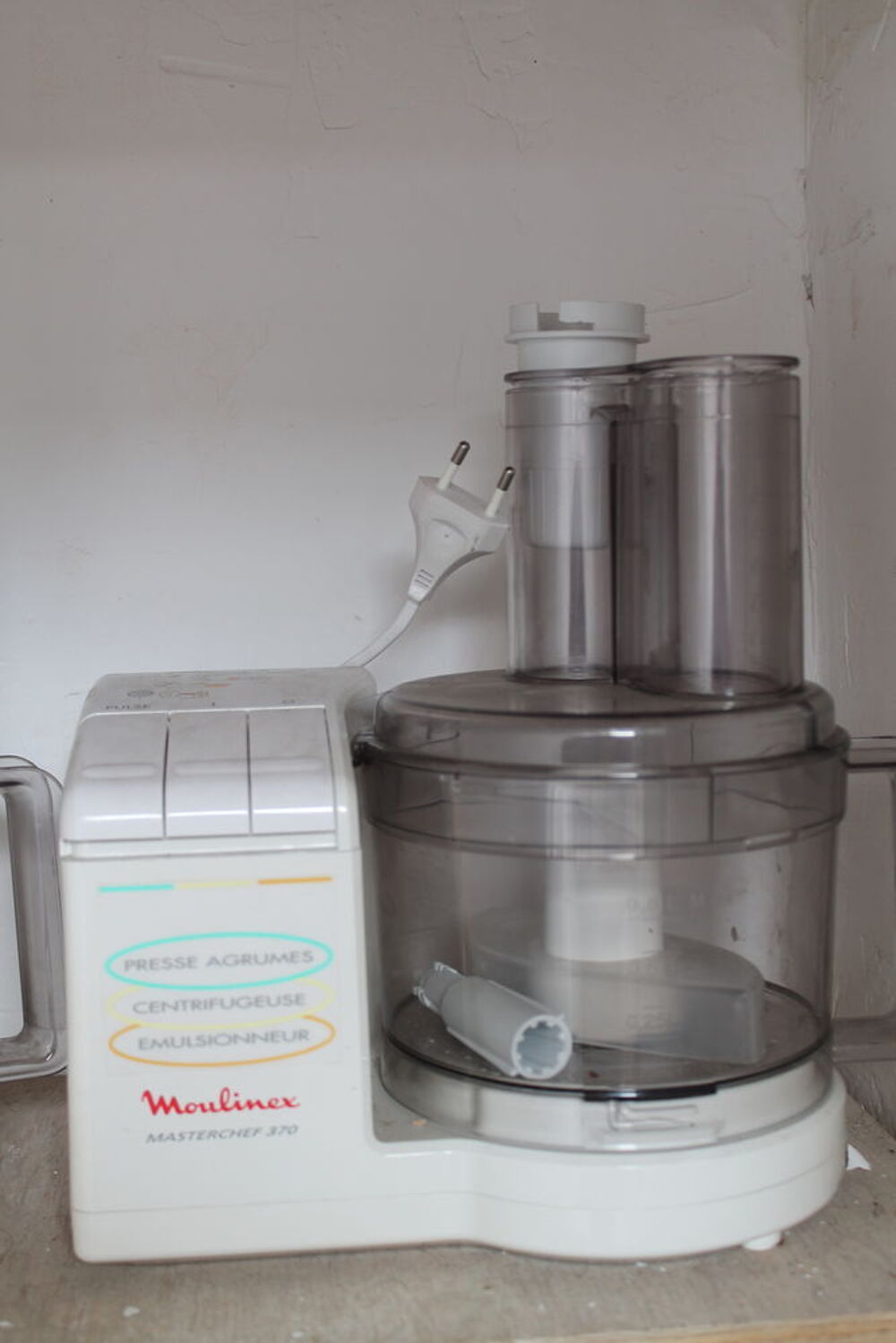 2 ROBOTS MOULINEX MASTERCHEF 370 Electromnager